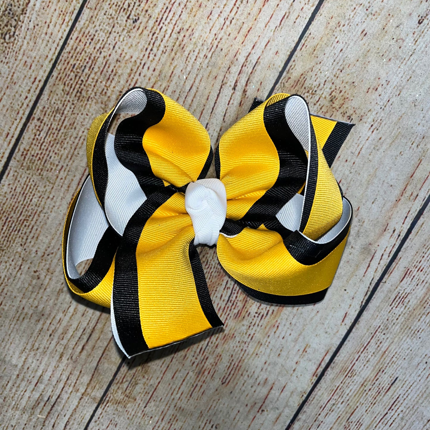 TRIPLE Basic Grosgrain Hair Bow