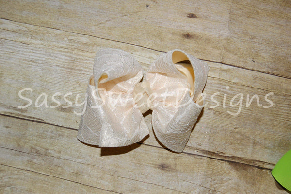 Cream Lace Hair Bow