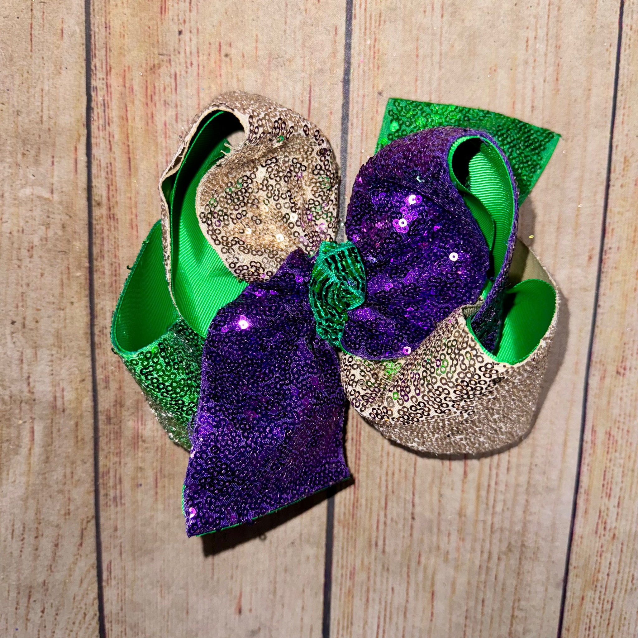 PERFECT Mardi Gras Bow Sequins Twisted