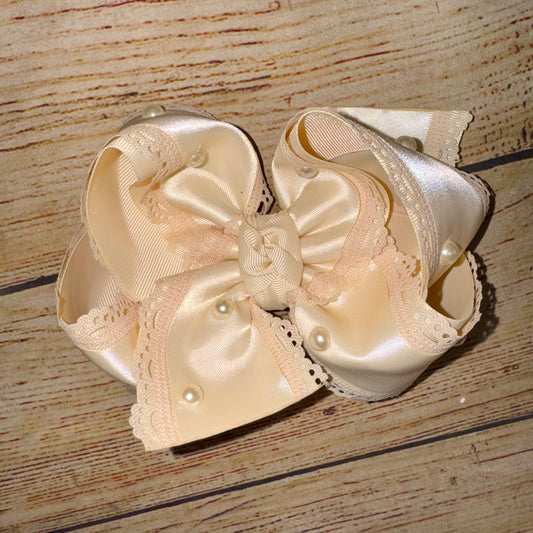Falling Into Fall Mini Drop MAGNOLIA GRACE Ivory Pearl Bow