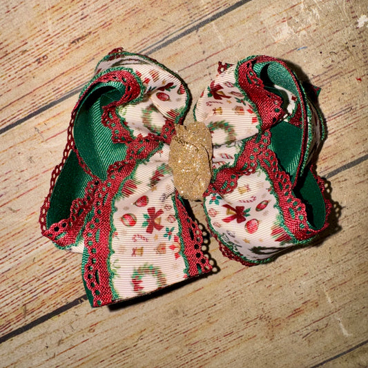 CHRISTMAS KEEPSAKES A Very Merry Mini Drop Frilly Triple Layer