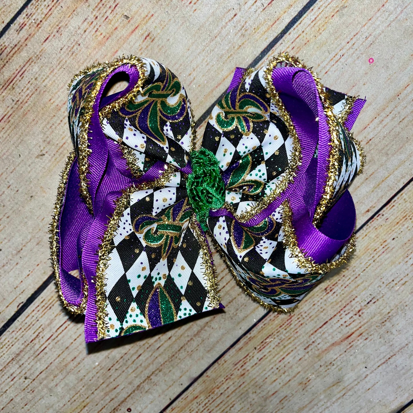 Glitter Fleur De Lis on DIAMONDS Bow