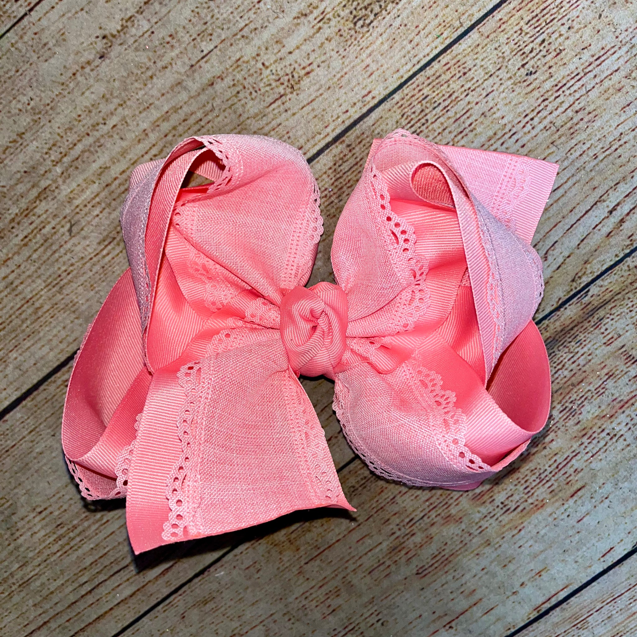 Lace Edged Pink Canvas Hairbow