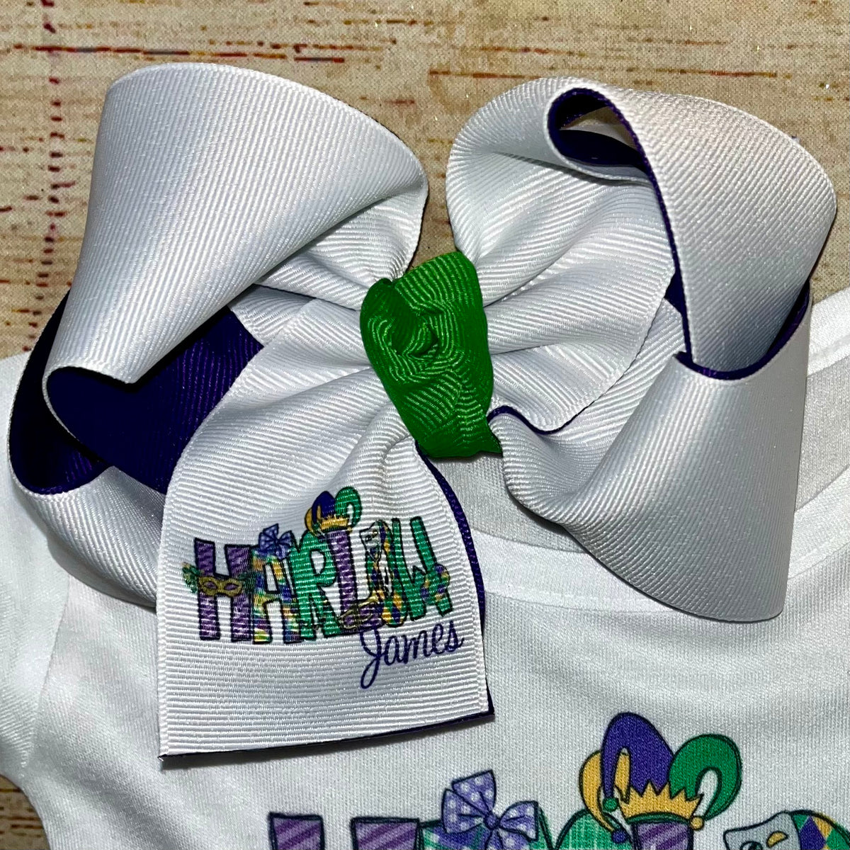 Mardi Gras Name Bow